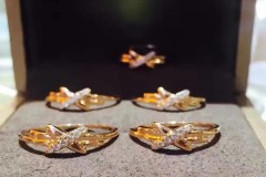 谁会发生曼联的故事？英超五强集体出击，冲击首个冠军